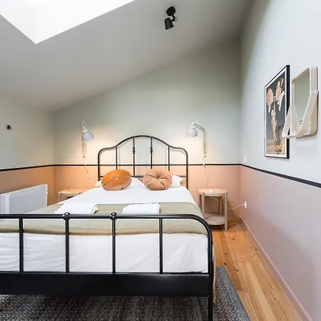 Guestready - Spacious And Modern W/ Skylight *