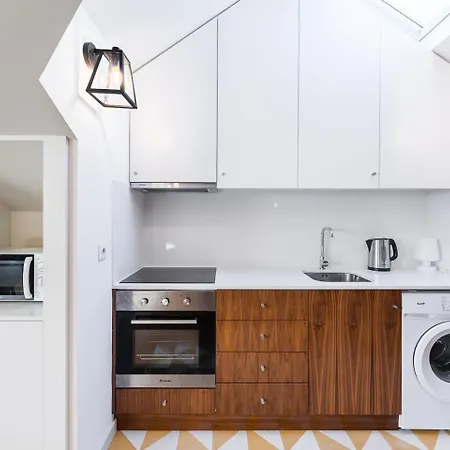 Apartamento Guestready - Spacious And Modern W/ Skylight Oporto